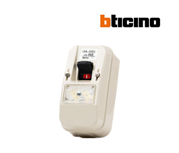 Fuse switch 26A 380V 2P Surface mounted - Bticino - 602