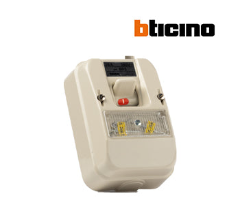 Fuse switch 26A 380V 3P Surface mounted - Bticino - 603
