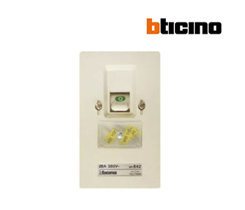 Fuse switch 26A 380V 2P Flush Mounted - Bticino - 642M