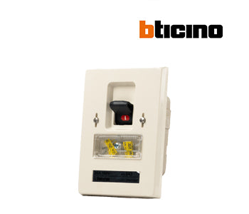 Fuse switch 26A 380V 3P Flush Mounted - Bticino - 643