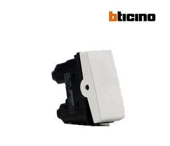 1 Way switch 16A - White - Bticino - D4001L