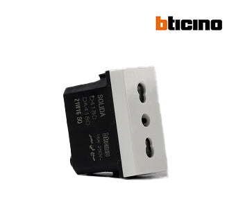 Solida Italian standard socket 16A - White - Bticino - D4180