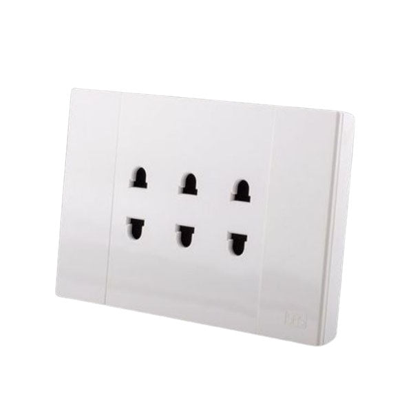 Euro-American 3 Sockets with shutter - White - 16 A - 66 mm - Nuovo - NUV 80 233